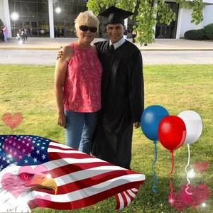 Meet your Posher, Beverly